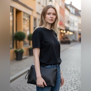 ( ANTIK KRAFT) Black  Wristlet Pouch